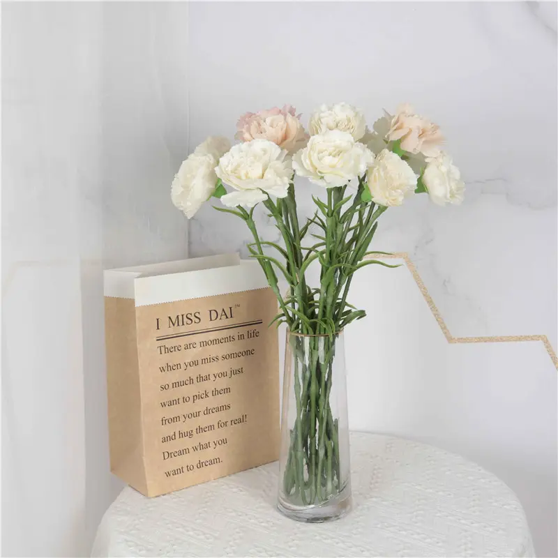 Manufacturer of High-Quality Simulation Carnations