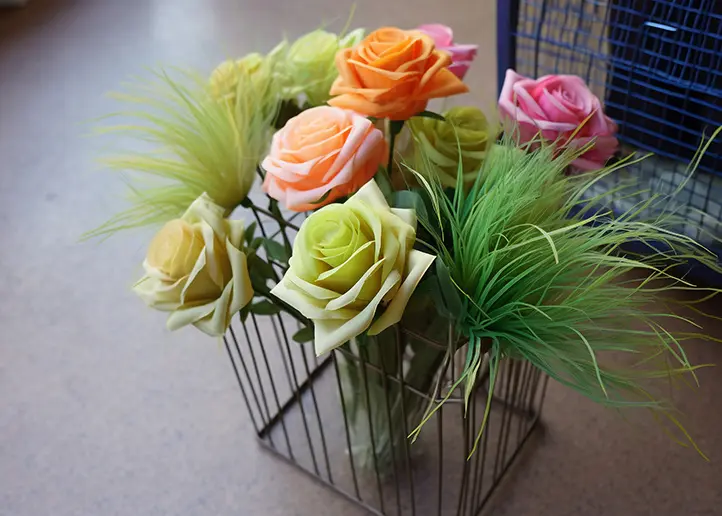 Artificial Flowers Gain Popularity as a Sustainable and Low-Maintenance Option